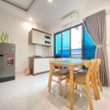 Cho thuê CCMN, căn hộ dịch vụ mới xây, thang máy tại 165 Cầu Giấy 6,5 tr