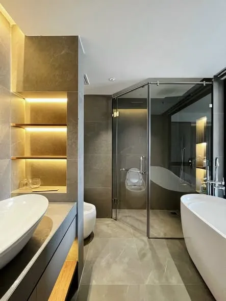 CĂN HỘ MỚI 100% Sang trọng: 1 Phòng ngủ, Phòng khách, Hiện đại, Ban công