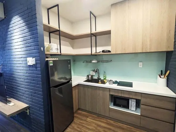Cho thuê căn hộ studio có ban công tại đường Nguyễn Gia Trí, quận Bình Thạnh