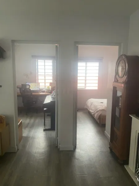 Cho thuê Căn hộ CCMN 2N1K siêu VIP tại Số 3 ngõ 120 Đào Tấn, Cống Vị, Ba Đình. Chỉ 10tr